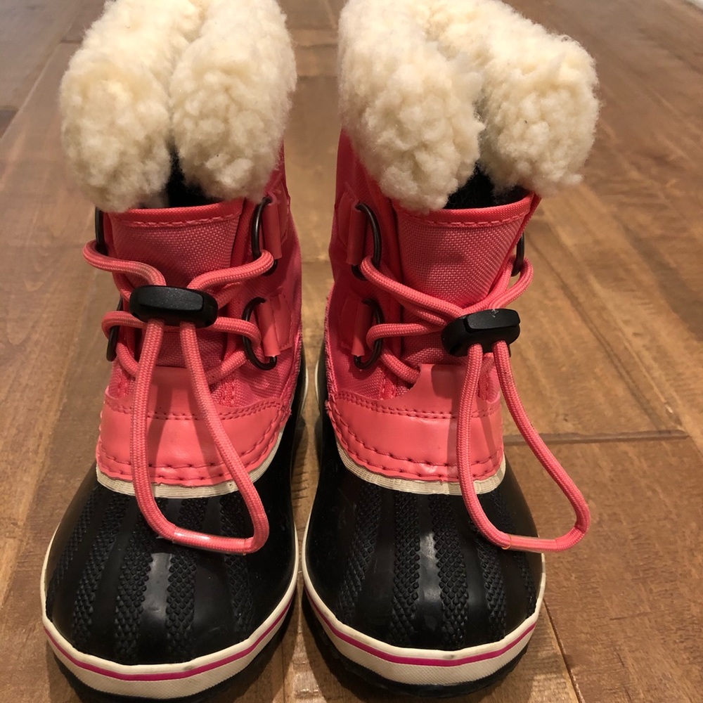 Sorel Yoot Pac Nylon Snow Boot, 9t